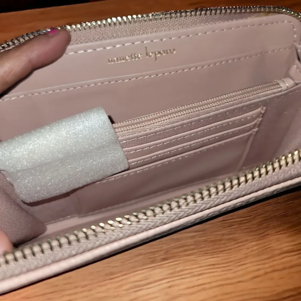 Nanette Lepore® Zip Around  Wallet with Cell Phone Pocket- NWT - Picture 4 of 4